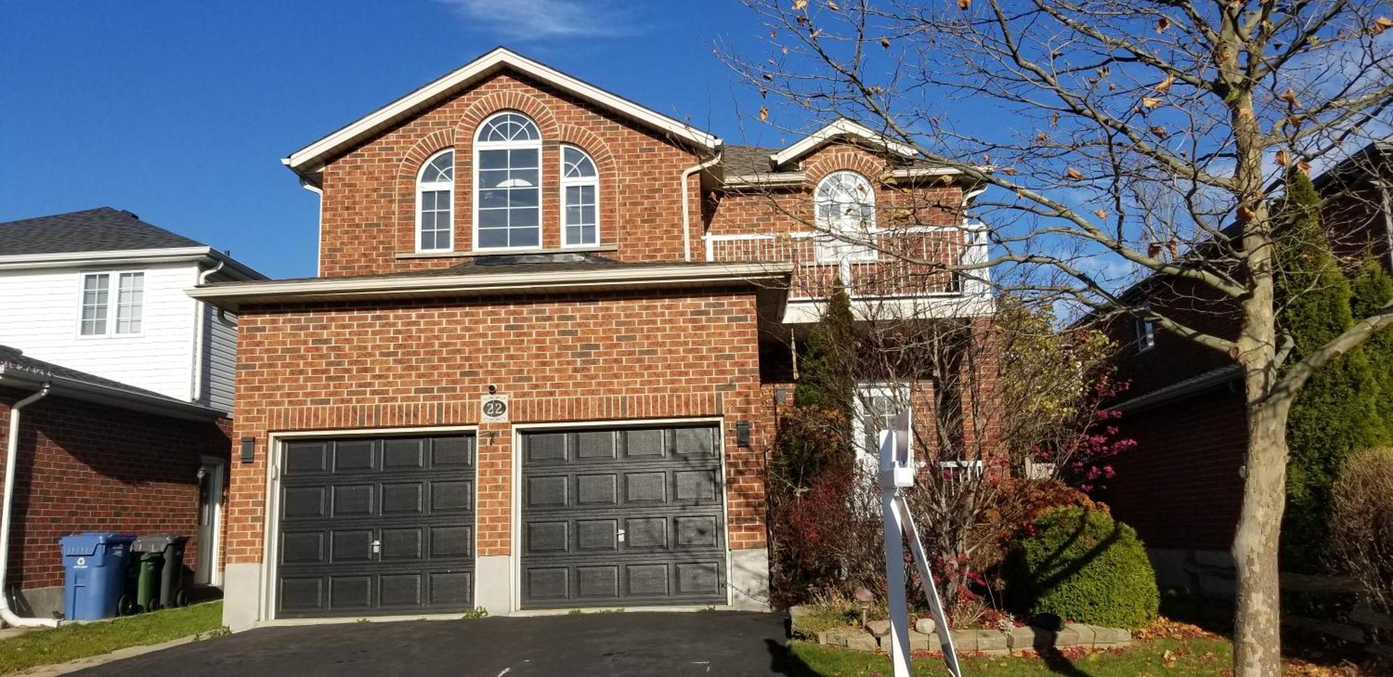 2 Bedroom Luxury Apartment Guelph Exterior foto